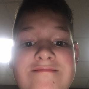 Meet your Posher, Levi